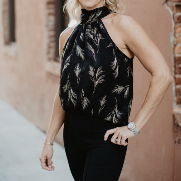 bishop + young Tops - Bishop + Young Esmeralda Tie Neck Top Wisteria Size Medium